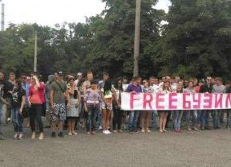 В Одессе задержаны десятки сторонников журналиста Бузилы (ФОТО, ВИДЕО)