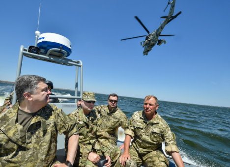 Порошенко оценил подготовку военных моряков