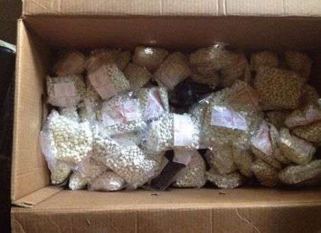 СБУ обнаружила три тонны поддельных таблеток (ФОТО)