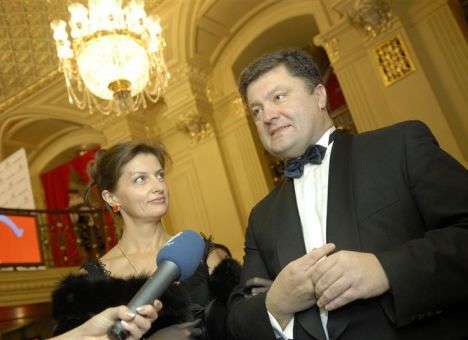 Порошенко рассказал губернатору Луганщины о своей «большой проблеме»