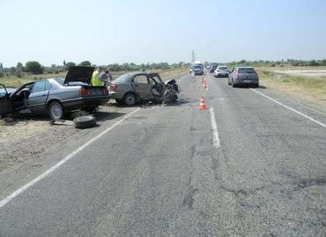В жутком ДТП на Херсонщине погибли три человека (ФОТО)
