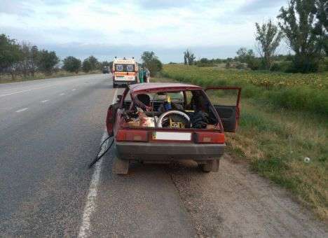 На трассе грузовик убил водителя легковушки (ФОТО)