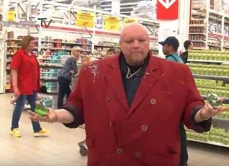 В российских маркетах иностранное пиво разрывают зубами (ВИДЕО)