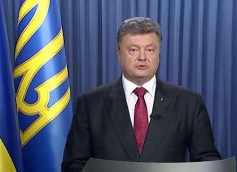 Порошенко сообщил, кто должен быть наказан за события под Радой (ВИДЕО)