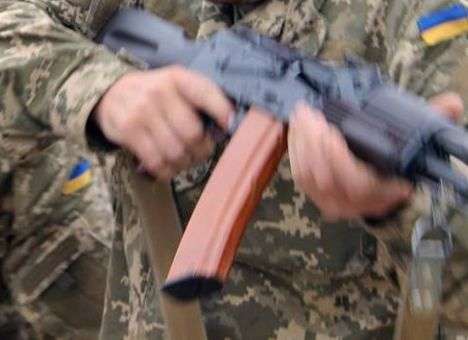 Пленные бойцы АТО вышли на свободу, - Порошенко