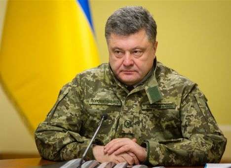 Порошенко сообщил, что будет делать, «если дойдет до военного положения»