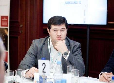 Советник Геннадий Романенко помог провести люстрацию в ГФС, - Насиров