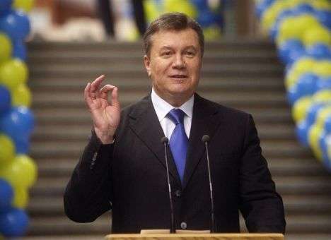 У Януковича есть подарок от Порошенко за $1,8 млн, - Портнов (ФОТО)