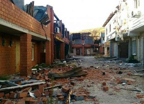 Поселки Широкино и Пески стерты с лица земли