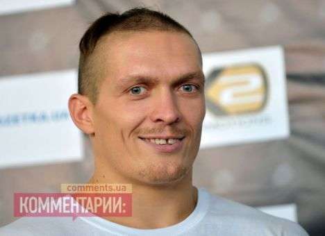 Усик возглавил рейтинг боксеров WBO