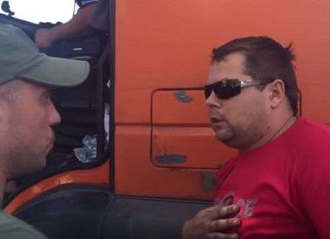 Как водители на границе с Крымом устроили свою «блокаду» (ВИДЕО)