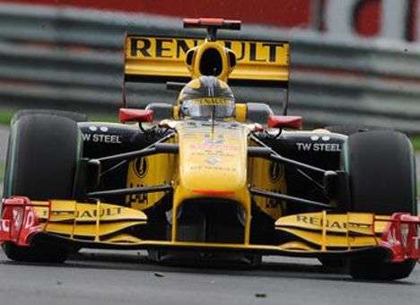 Французский концерн начал процедуру покупки команды Формулы-1