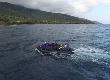 Сотни тысяч мигрантов будут выдворены из ЕС, - СМИ