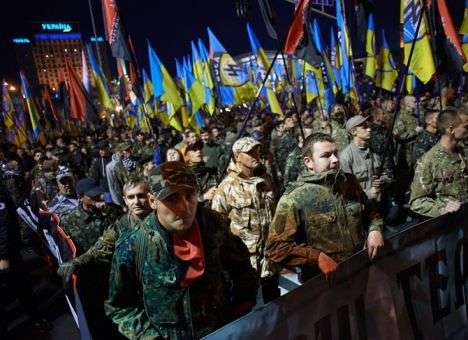 Бронежилеты и дополнительная охрана: Киев готовится к 14 октября