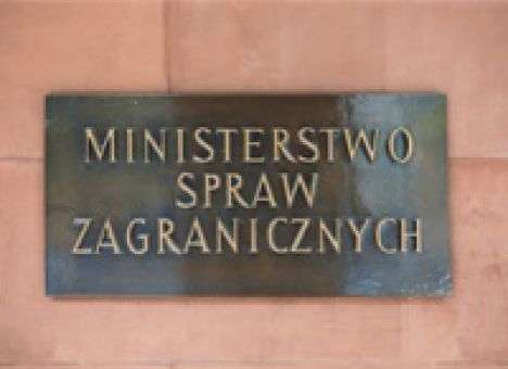 Украинцам стали больше выдавать долгосрочных виз в Польшу