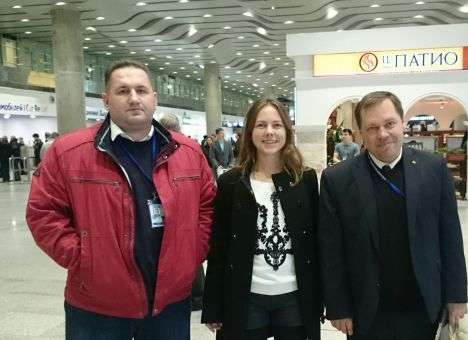 Сестра Савченко прорвалась в Россию