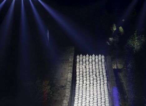 500 штурмовиков из «Звездных войн» высадились на Китайской стене  (ФОТО, ВИДЕО)