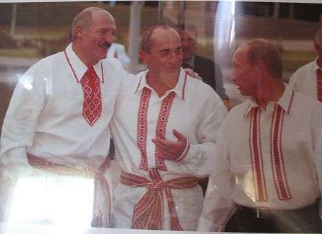 Опубликованы снимки Путина в вышиванке (ФОТО)