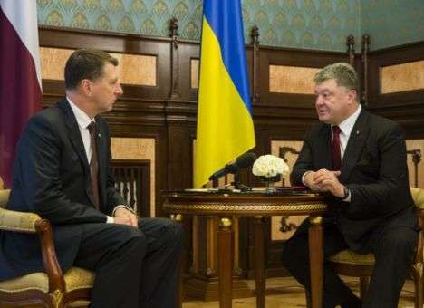 Президент Латвии заявил о желании защищать Украину