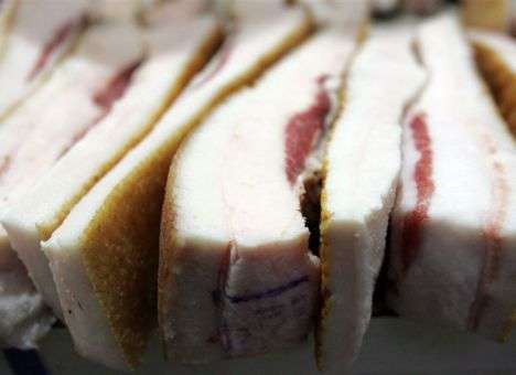 В РФ рассказали, как украинцы обманывают их с салом