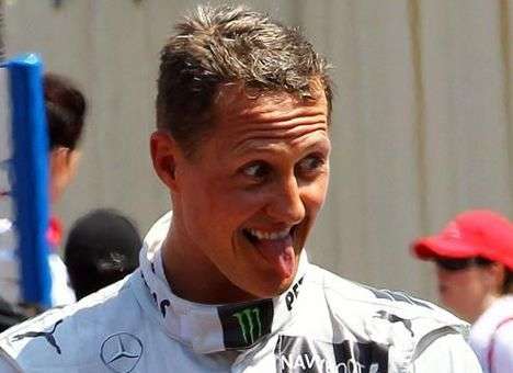 Шумахер продолжает бороться за жизнь