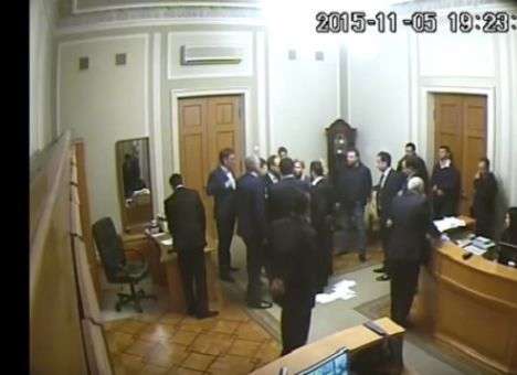 Опубликованы кадры скандальной потасовки Кужель и Тетерука (ВИДЕО)