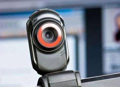 Российские пользователи боятся слежки через веб-камеру