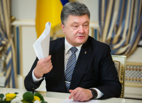 Порошенко одобрил выборы в Мариуполе и Красноармейске