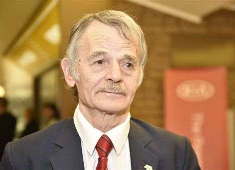 Говорили с Порошенко, что будет, если полностью отключить Крым, - Джемилев