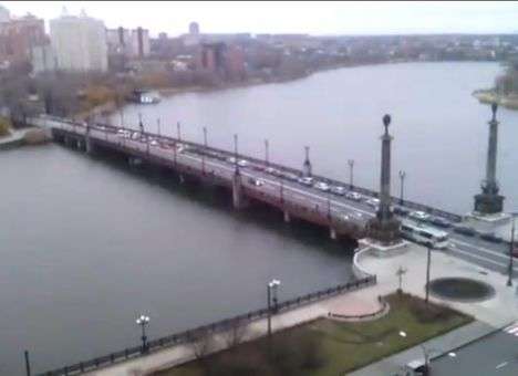 Опубликованы кадры «бесконечной» очереди за бензином в Донецке (ВИДЕО)