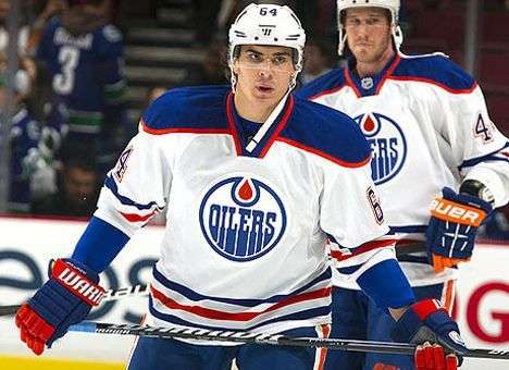 Канадский судья травмировал российского хоккеиста