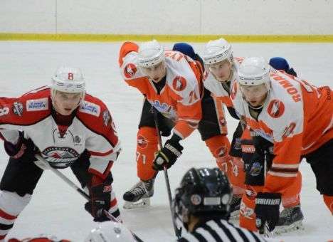 Сегодня состоится хоккейный матч «Донбасс-Кременчук» (Онлайн трасляция)