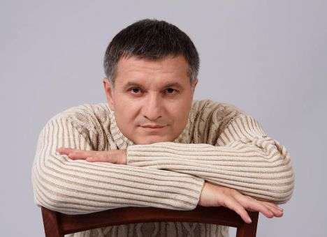 Разочарованный Аваков написал пост о том, что Фирташ не прилетел