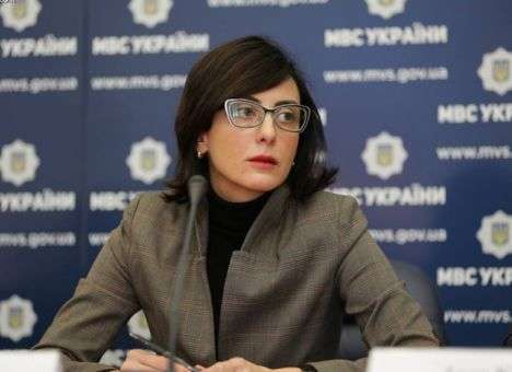 Глава Нацполиции зарабатывает в 11 раз больше, чем Порошенко