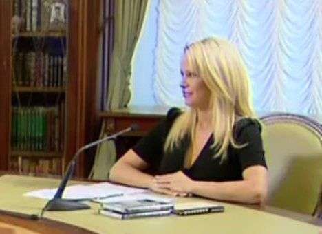 В Кремле рассказали о «необычной и интересной» беседе с Памелой Андерсон (ФОТО)