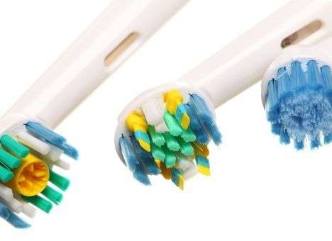 От электрических зубных щеток больше вреда, чем пользы, - результаты исследований