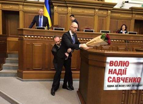 Яценюк назвал некоторых нардепов «дебилами» (ВИДЕО)