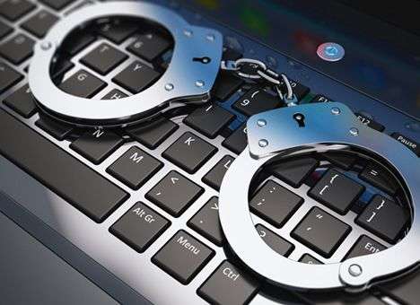 Число вирусных атак на компьютеры Apple выросло в семь раз