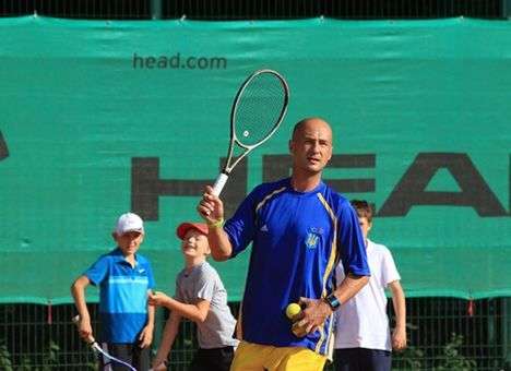 Известный украинский теннисист возобновил карьеру