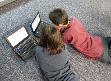 В ЕС подростков хотят «отключить» от соцсетей