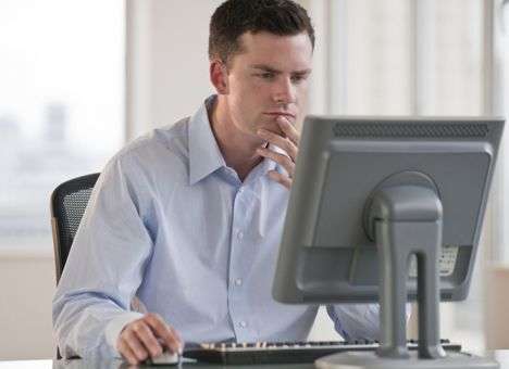 Интернет не сделал поиск новой работы быстрее