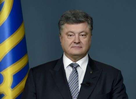 Решение ЕК о безвизовом режиме украинцы получили «под елку», - Порошенко