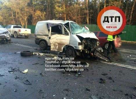 Погиб младенец: Подробности страшной аварии под Киевом (ФОТО)
