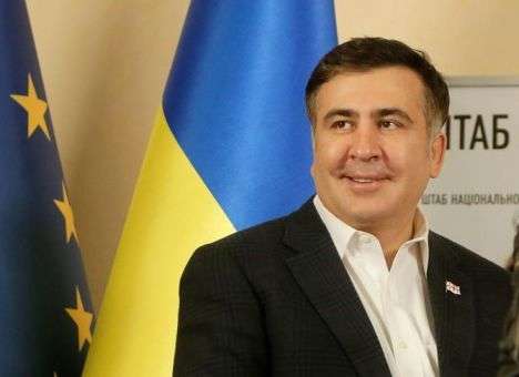 Саакашвили сегодня ждут цветы и подарки