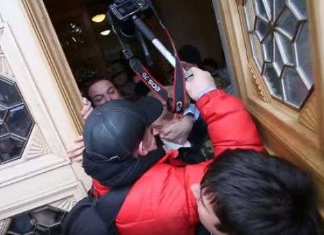 Соболев пояснил свои «не угрозы» гранатой