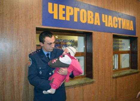 Одесским копам подкинули младенца