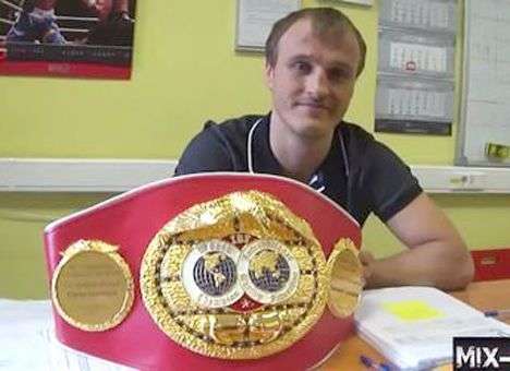 Российский боксер отказался от боя за титул чемпиона мира по версии WBO
