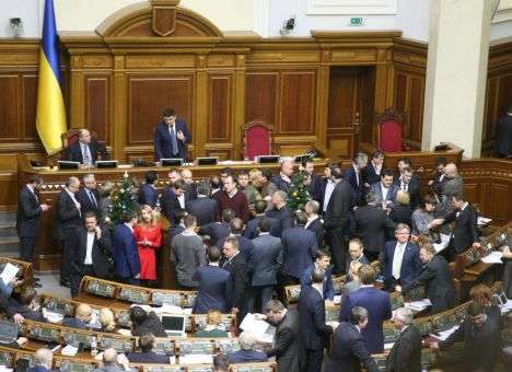 Назван виновник скандала вокруг поправки в госбюджет