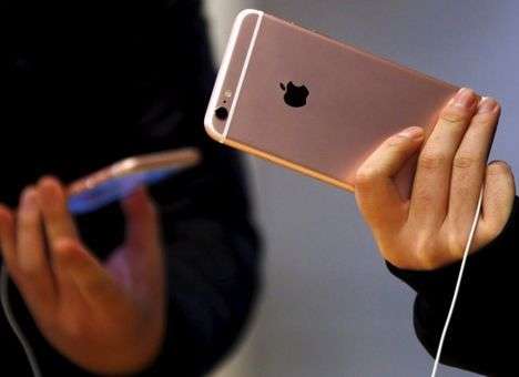 Акции Apple упали из-за снижения производства iPhone 6