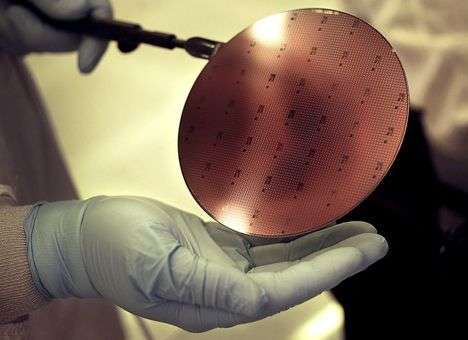 Рынок чипов упал на 2%